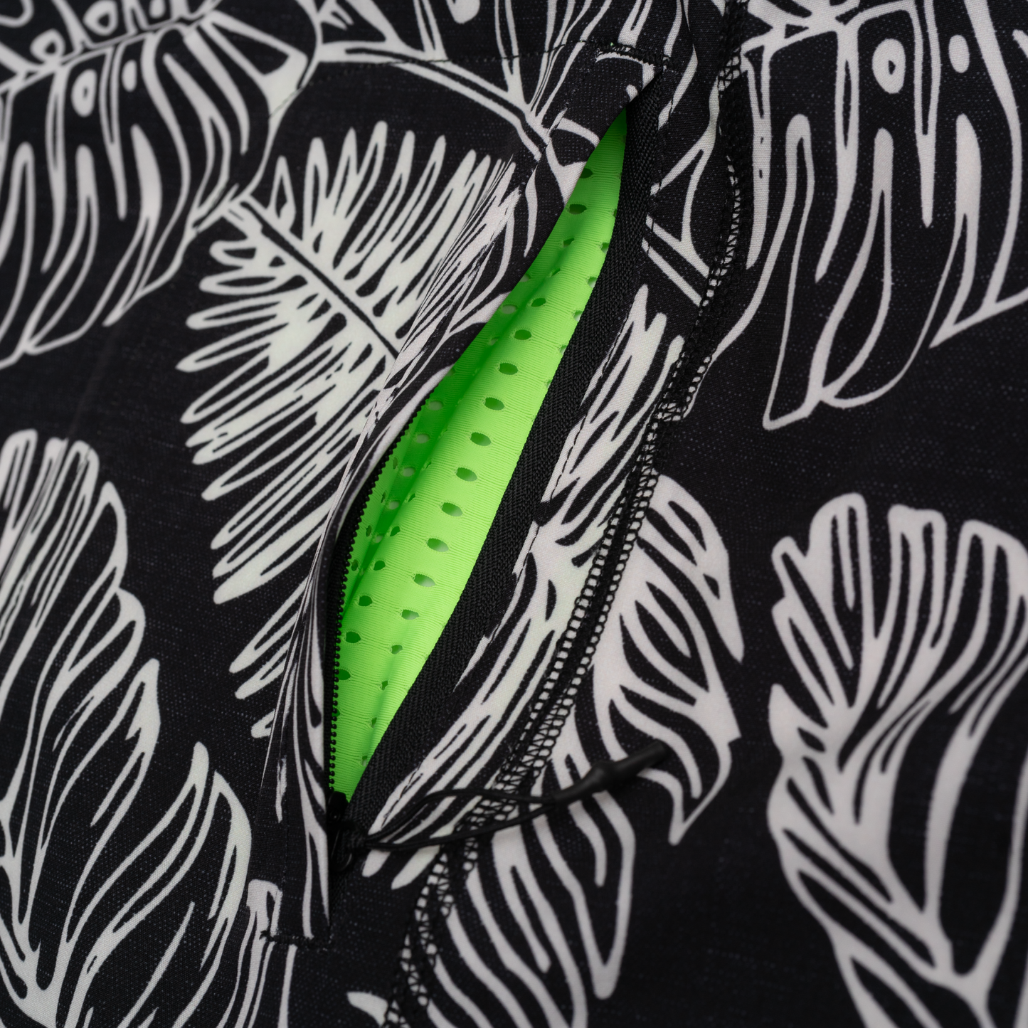 
                  
                    2025 Version - NEPTUNE UPF50+ BOARDSHIRT
                  
                