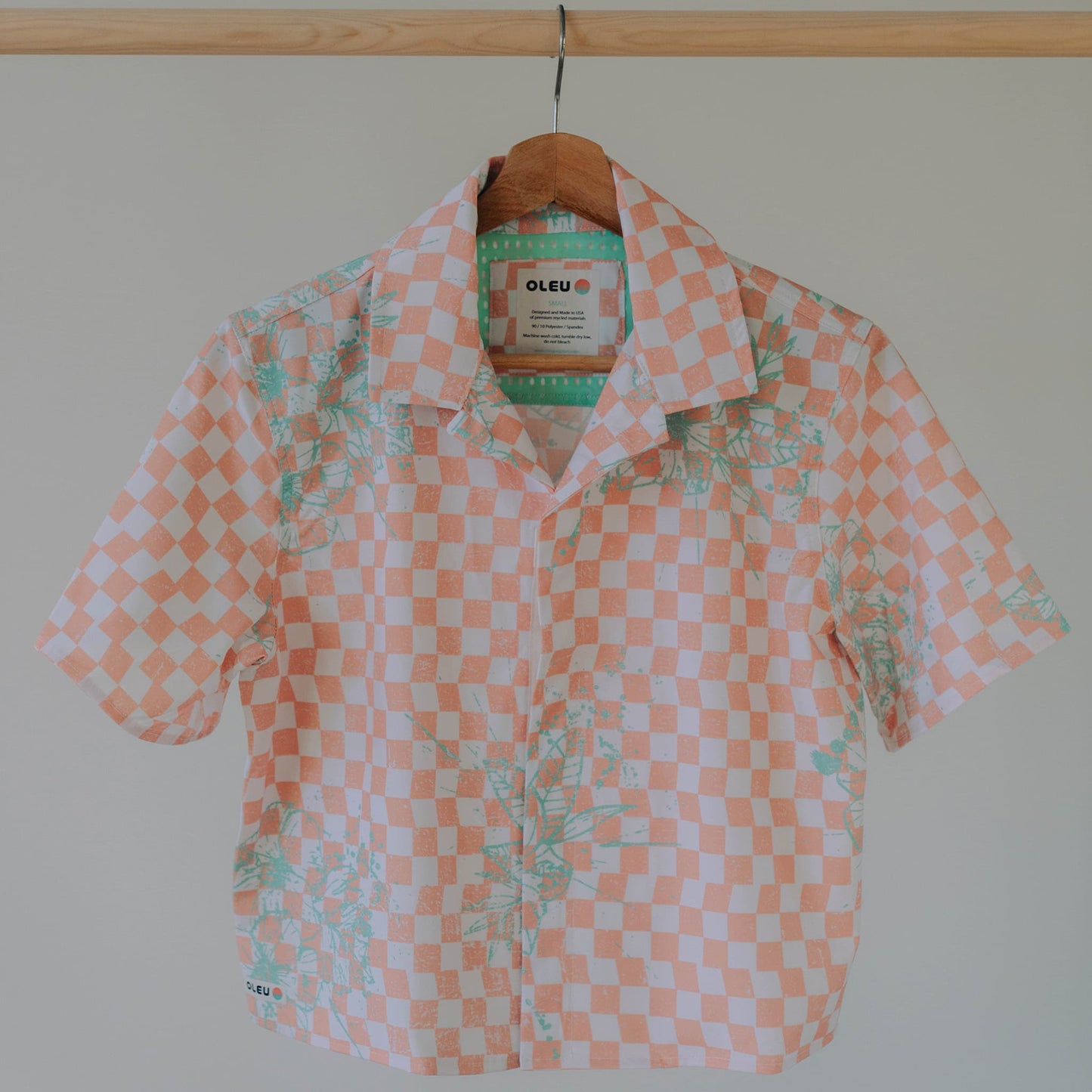 
                  
                    Siren Cropped UPF50+ Boardshirt - Punk Splash Coral
                  
                