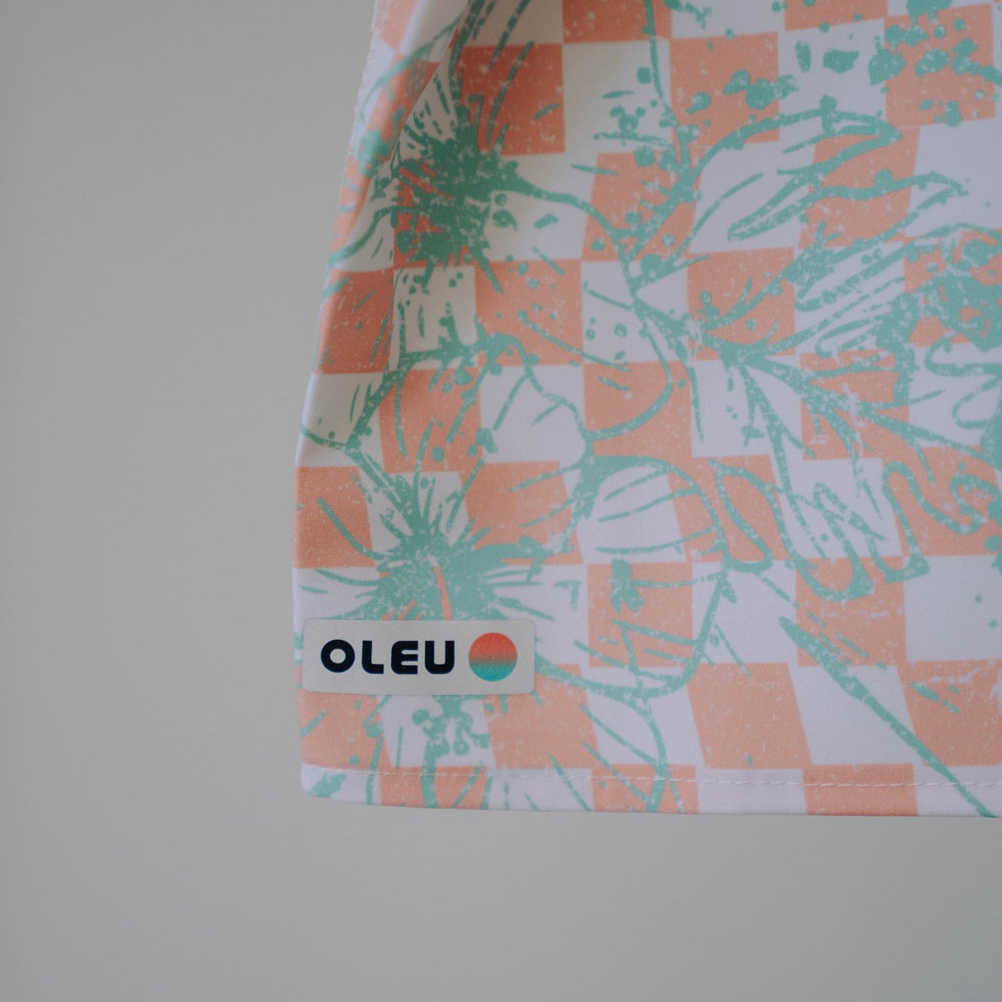 
                  
                    Siren Cropped UPF50+ Boardshirt - Punk Splash Coral
                  
                