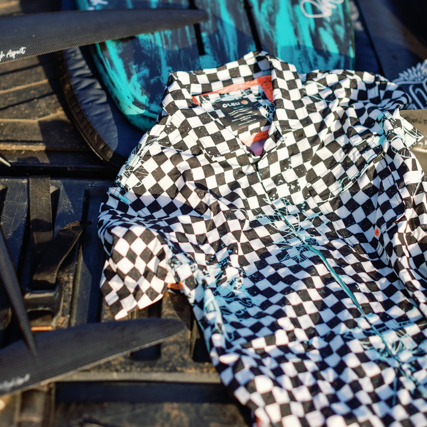 
                  
                    2025 Version - Neptune UPF50+ Boardshirt - Punk Splash Salt
                  
                