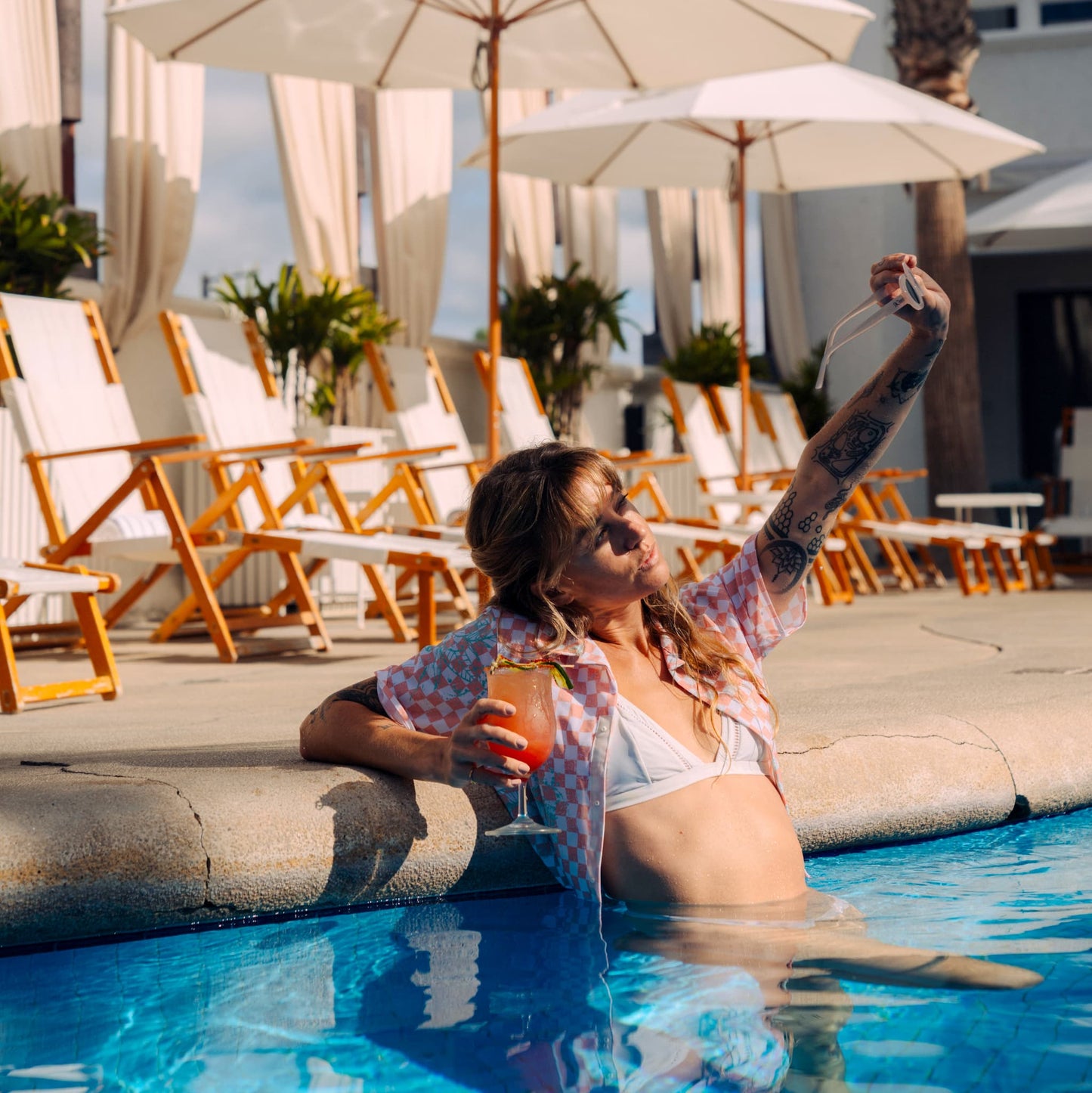 
                  
                    Siren Cropped UPF50+ Boardshirt - Punk Splash Coral
                  
                